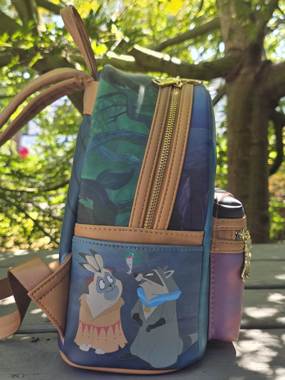 Disney Loungefly Pocahontas Mini Backpack - Picture 3 of 9